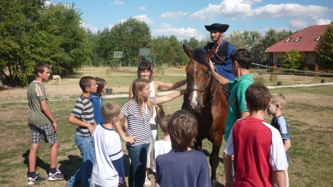 uk&aacute;žky jazdenie v t&aacute;bore Kincsemlovaspark